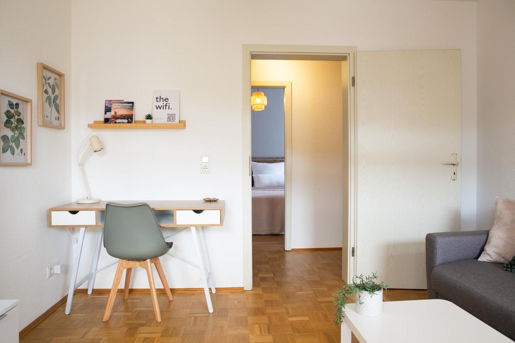 2 Zimmer, Bett Und Schlafsofa, Balkon, Waschmaschine L Λειψία Εξωτερικό φωτογραφία